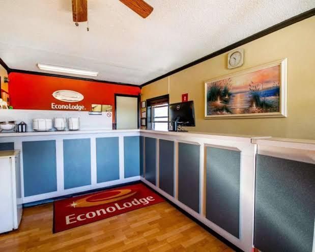 Econo Lodge 얼랜저 외부 사진